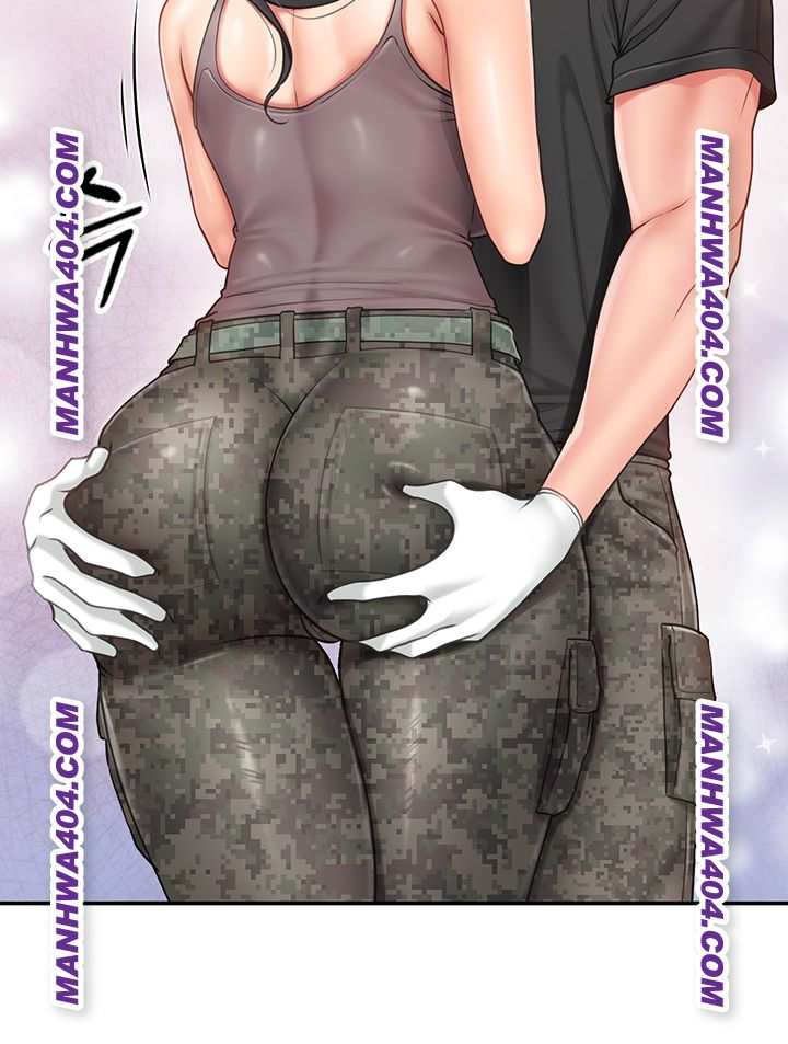 HOT  I am the only Man soldier in the unit Page 19 - MangaHe